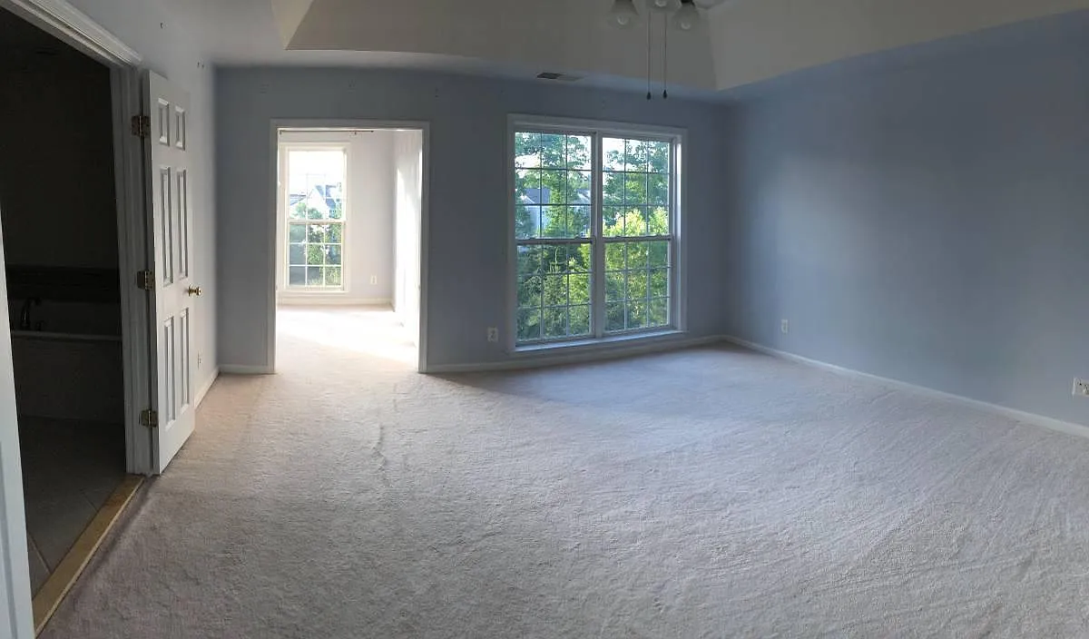 Building Photo - 45760 Mountain Pine Sq