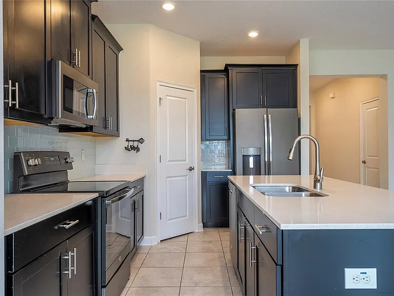 3043 Beaver Creek Dr — Photo 10