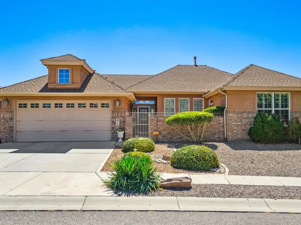 916 Seattle Slew Ave SE, Albuquerque, NM 87123