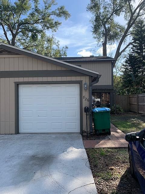 1st image of 826 Park Lake Cir