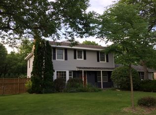 17706 Susan Ln, Minnetonka, MN 55345