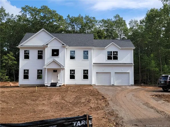 82 Jackson Street, Avon, CT 06001