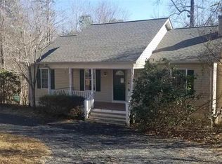 11 Overlook Cir, Palmyra, VA 22963