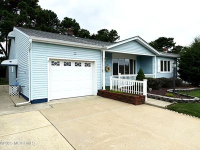 18 Westport Drive, Toms River, NJ, 08757