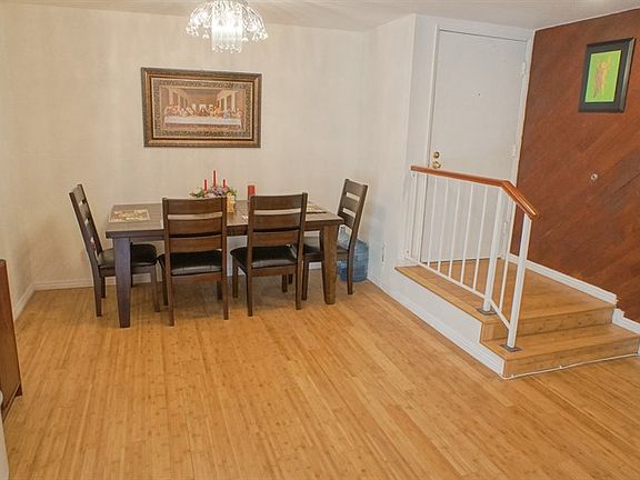 3rd image of 125 N Allen Ave APT 120