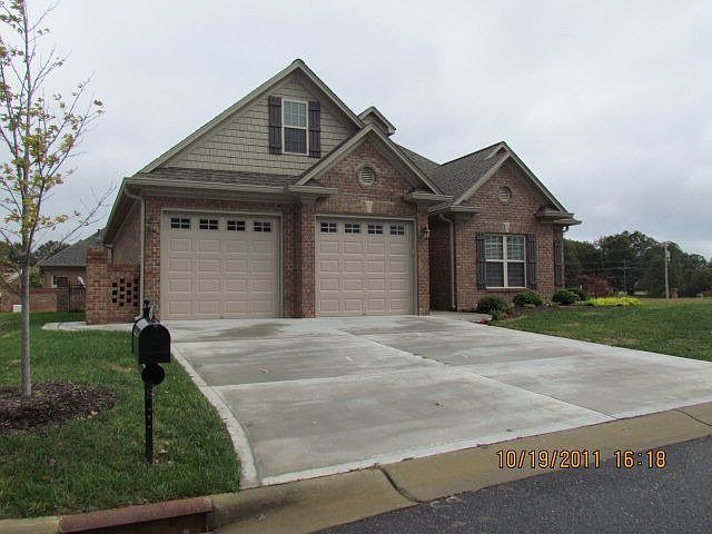 1st image of 112 Liberty Ct