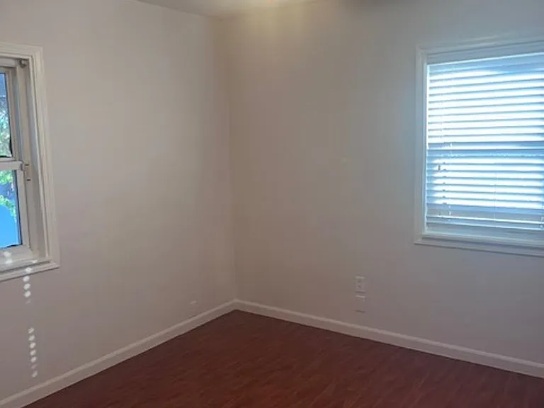 2340 Belmont Rd — Photo 14