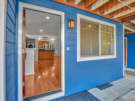 3rd image of 4956 NE 9th Ave APT 2