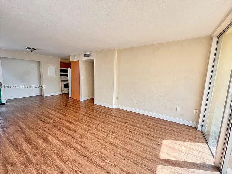 8870 Fontainebleau Blvd #409 — Photo 12