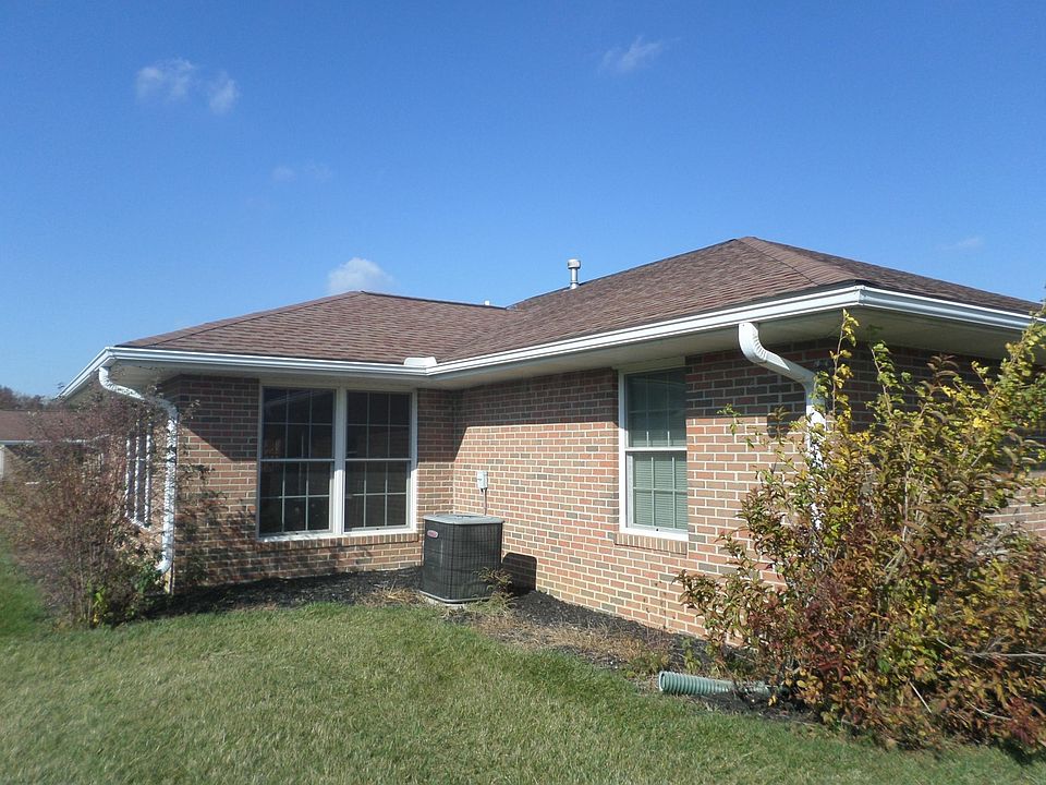 2nd image of 415 Aarika Dr