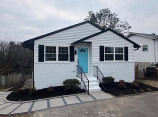 7746 Glen Ave, Pasadena, MD 21122