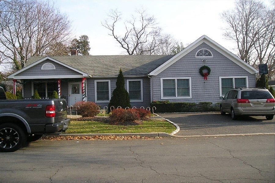 1st image of 291 1st Ave