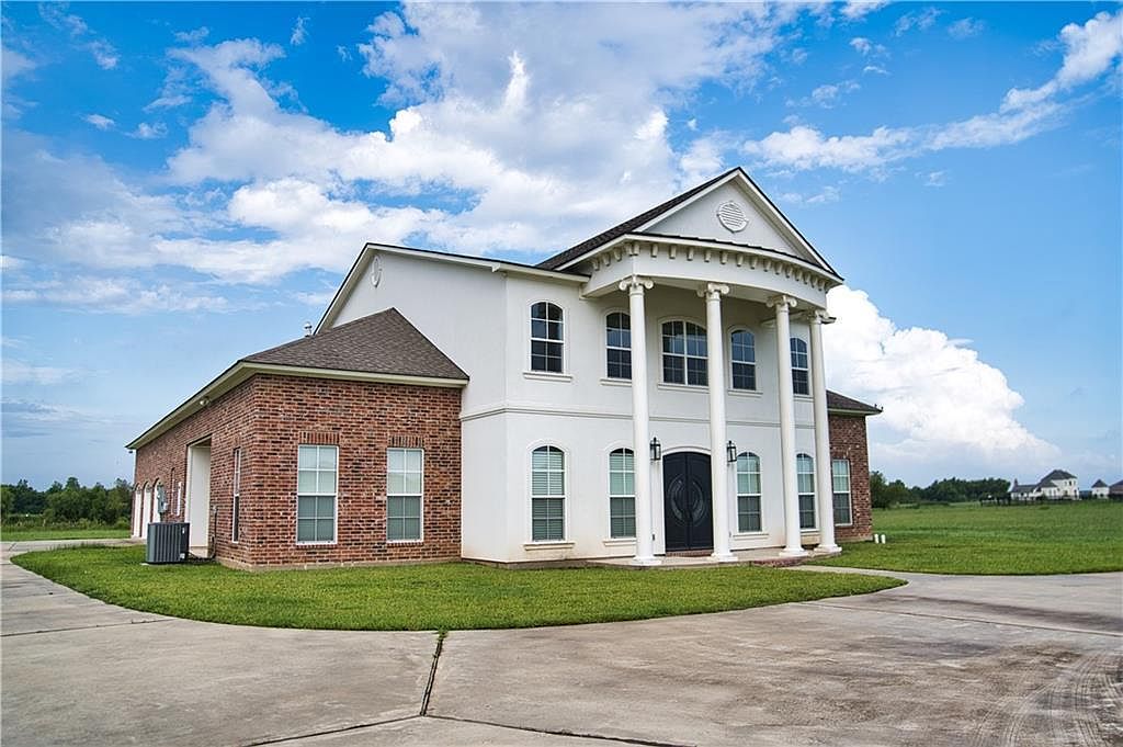 6426 Windy Oaks, Alexandria, LA 71301 Zillow