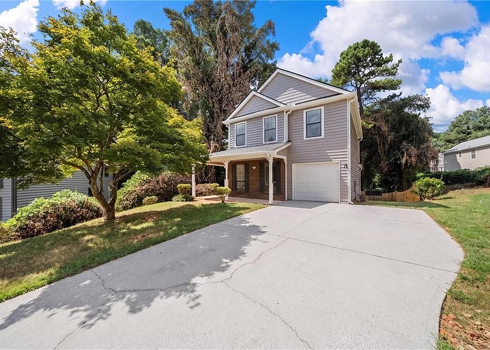 1st image of 832 Leland Ct