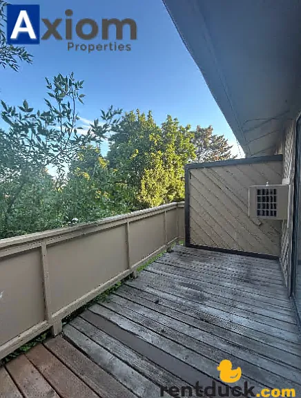 Syringa Terrace — Photo 34