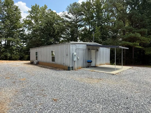 2980 Shiloh Rd, Louisville, MS 39339