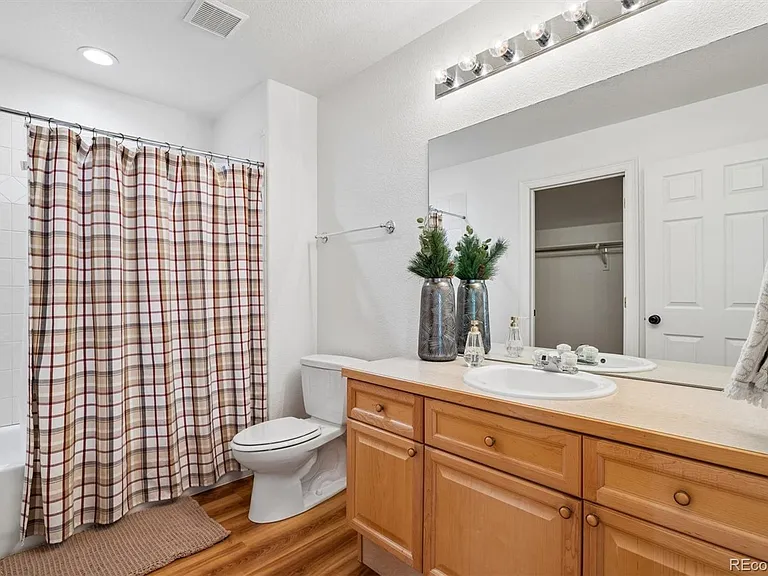561 Ridgeside Dr — Photo 44
