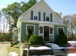 160 Groveland Ave, Manchester, NH 03104