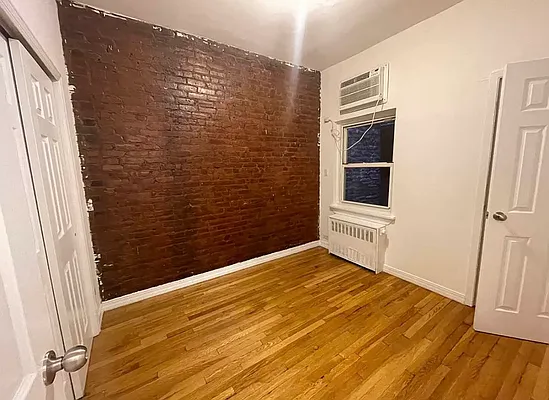 Rented by Compass | media 10