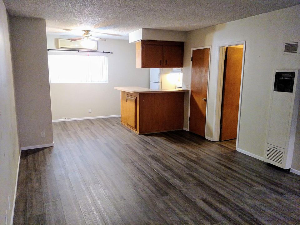 View from Front door to Eat In Kitchen