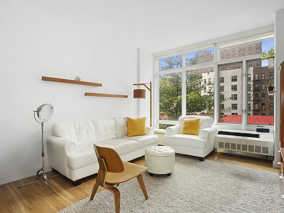 3rd image of 333 E 109th St APT 3B
