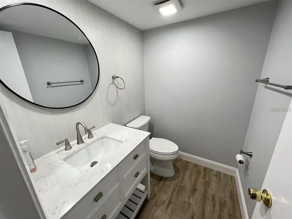 3 bed, 3.5 bath, 1482 sqft, $3,190 — Photo 3