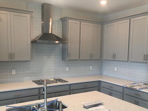 5th image of 308 Blackrock Ln