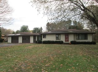 4939 S Roosevelt Rd, Stevensville, MI 49127