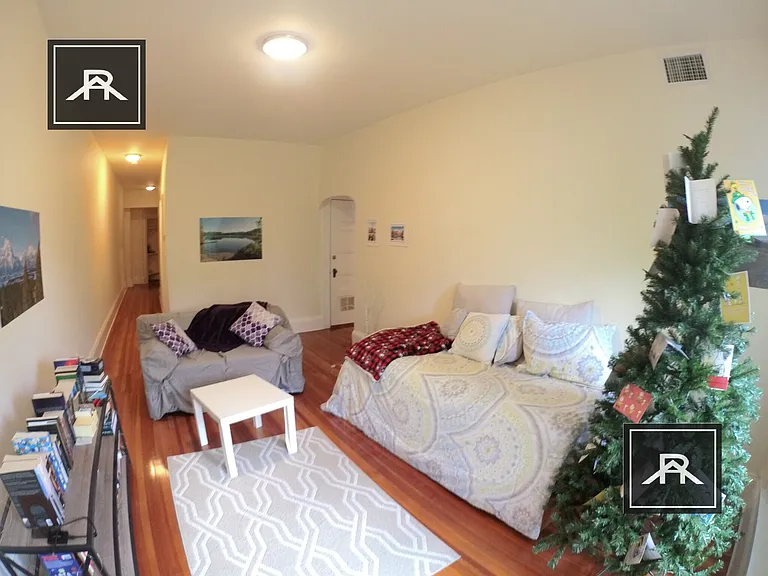 1461 Beacon St #24 — Photo 5