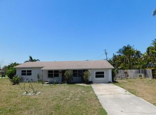 2040 Palm Ave, Indialantic, FL 32903