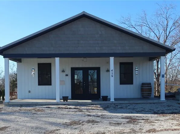 419 Olive St, Villa Ridge, MO 63089