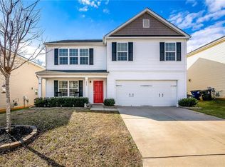 4862 Old Towne Village Cir, Pfafftown, NC 27040