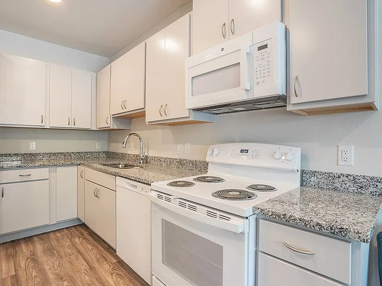 The Reef at Riviera 62+ Apartments — Photo 26