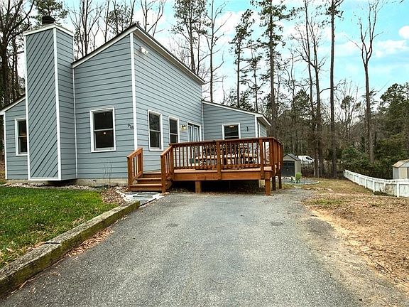 4th image of 918 Arch Hill Dr