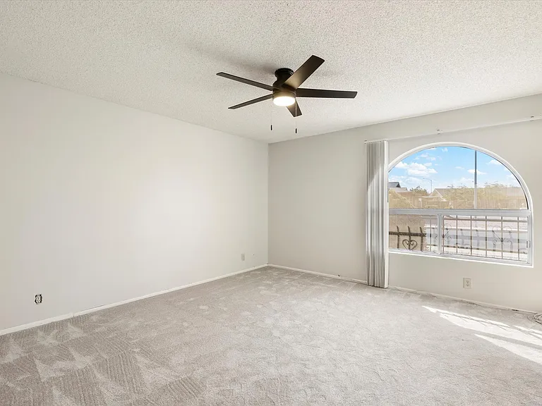 4530 E Emelita Ave — Photo 11