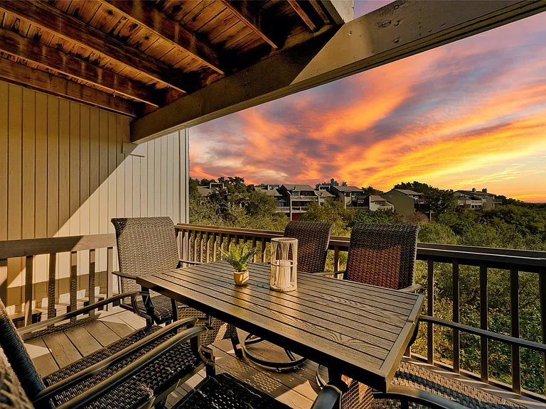 115 Comanche Point — Photo 31