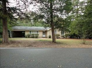 145 Magnolia Rd, Pinehurst, NC 28374