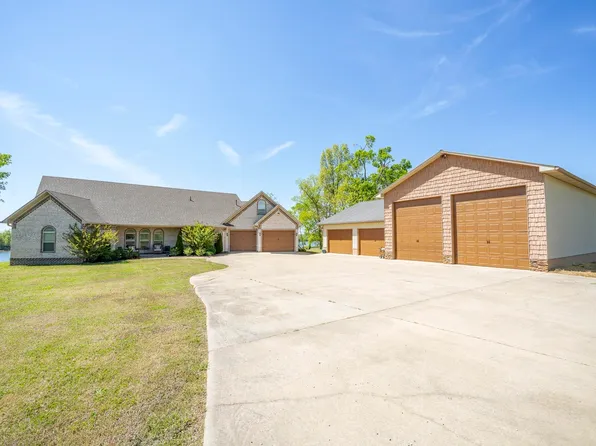 875 Faith Ln, Savannah, TN 38372