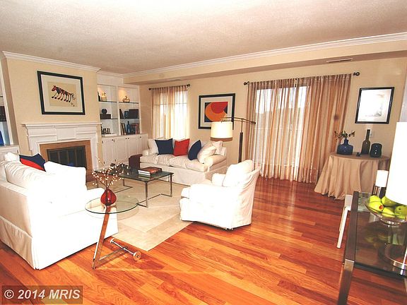 3rd image of 3101 New Mexico Ave NW APT 1011