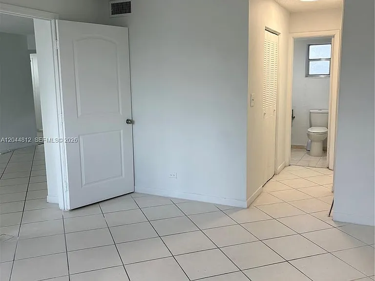 447 NE 195th St #214 — Photo 7