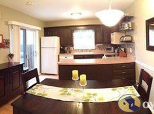 N76W14571 Northpoint Ct, Menomonee Falls, WI 53051