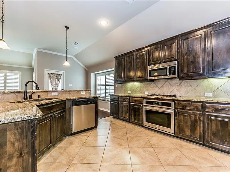 508 Cypress Hill Dr — Photo 8