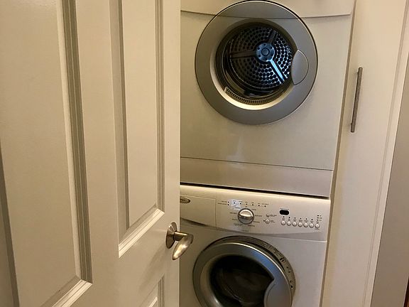 In unit washer and dryer