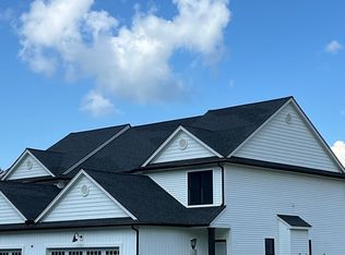 1 Compass Point Dr #55, Douglas, MA 01516