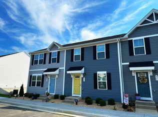 830 Carson Cir, Grottoes, VA 24441