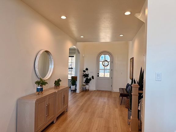 4th image of 3626 S Riverstone Rd