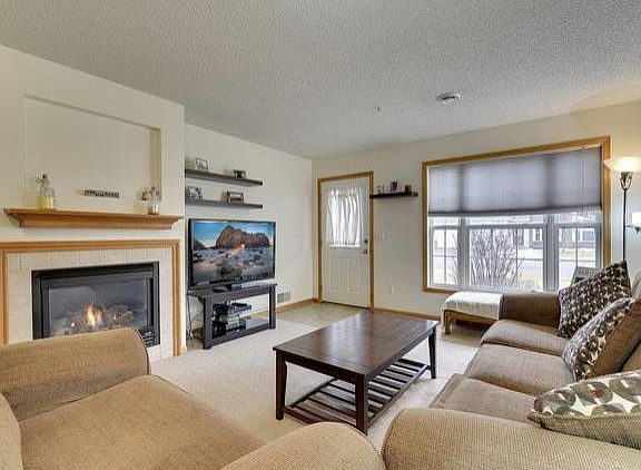 3rd image of 10039 Pierce St NE Unit C