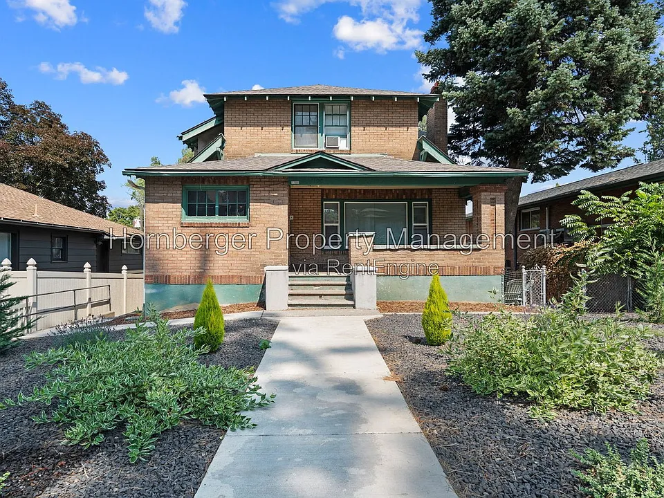 1108 W 12th Ave #3