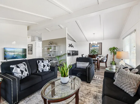 48303 20th St W #12, Lancaster, CA 93534