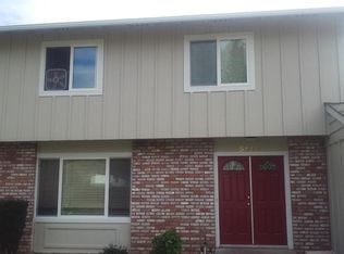 5124 Oak Park Way, Santa Rosa, CA 95409